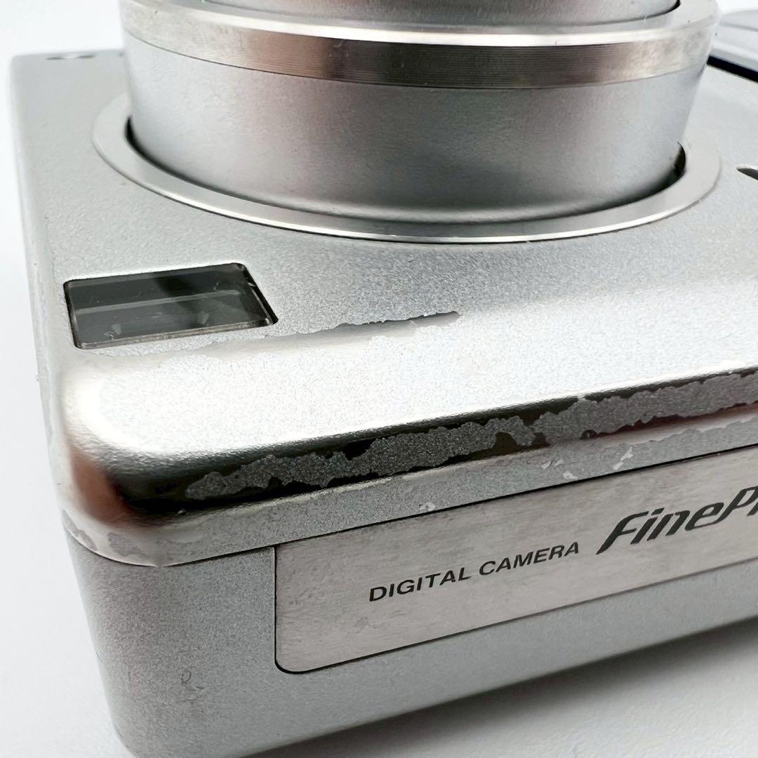 【動作品】FUJIFILM FinePix F440 コンデジ 動作確認済