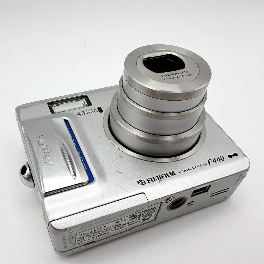【動作品】FUJIFILM FinePix F440 コンデジ 動作確認済