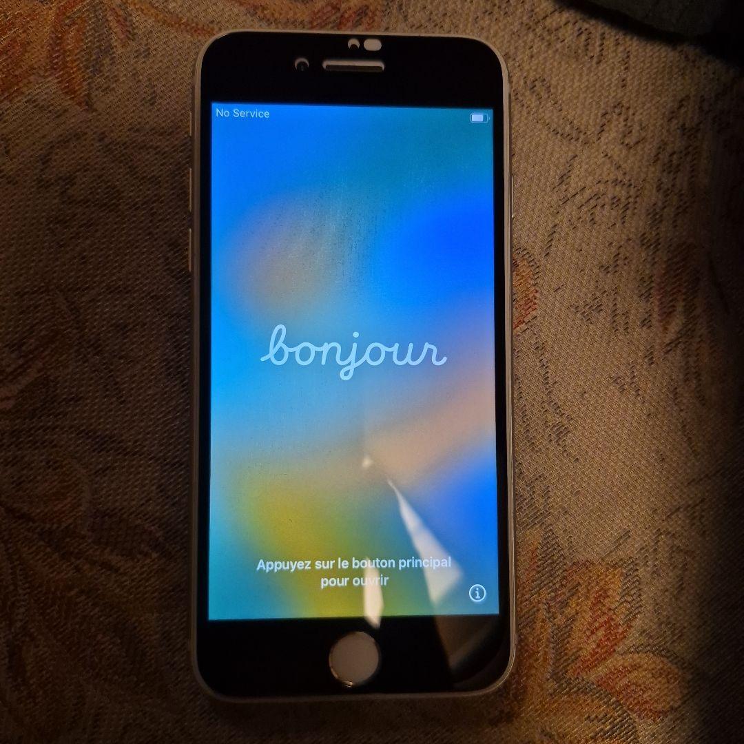 た*︎様 Apple iPhone 8 ホワイト 本体