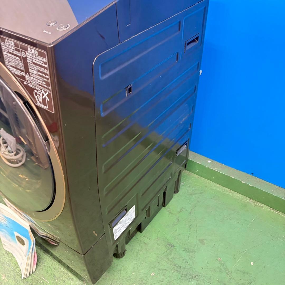 960 東芝　大容量　安心の国内メーカー　特殊カラー　新生活応援家電　極美品