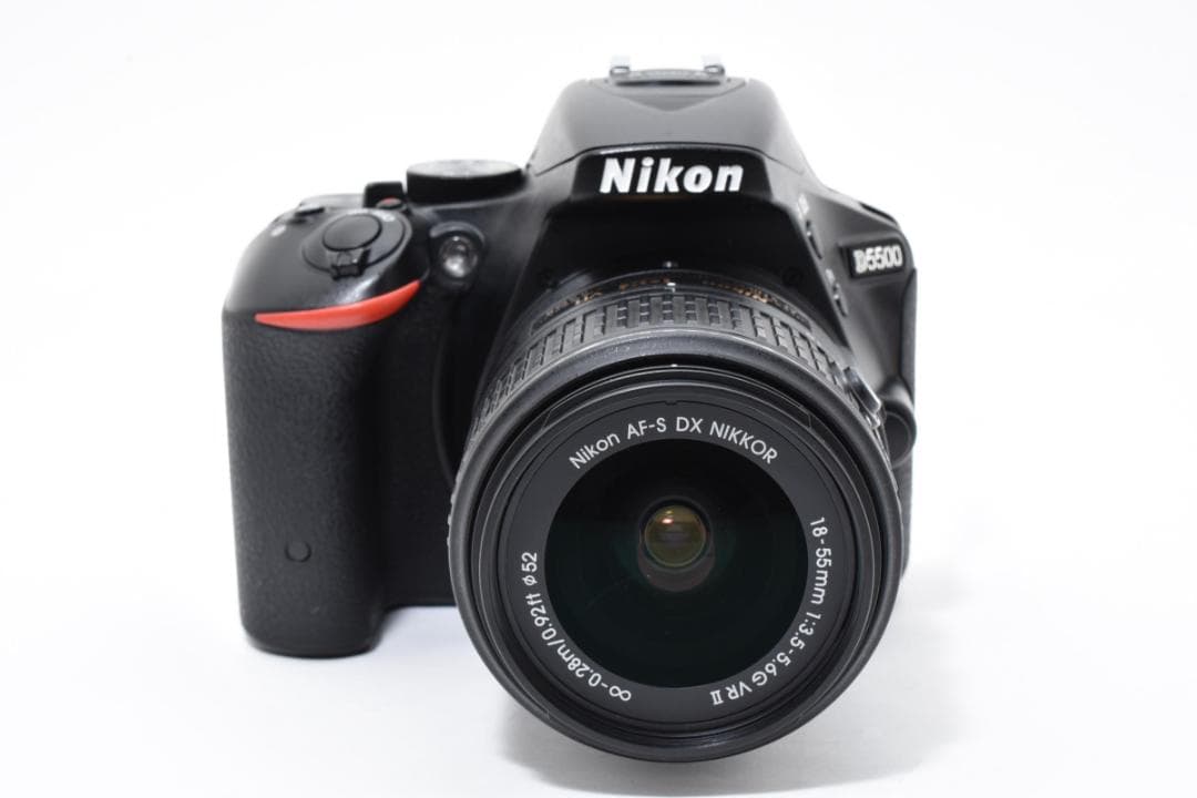 《 美品 》　ニコン　Nikon D5500 レンズセット　動作確認済み