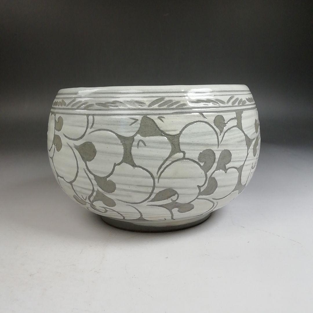 Ｗ３５１　皆具　『掻き落とし　花彫文』『趙誠主 作』　共箱　茶道具