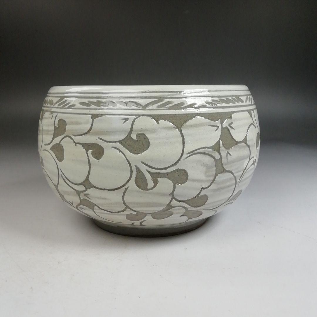 Ｗ３５１　皆具　『掻き落とし　花彫文』『趙誠主 作』　共箱　茶道具