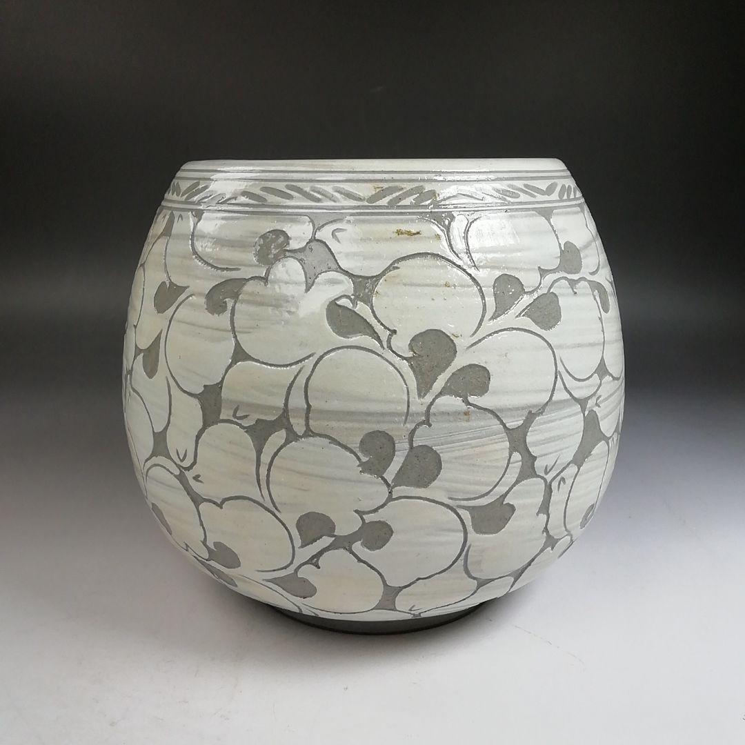 Ｗ３５１　皆具　『掻き落とし　花彫文』『趙誠主 作』　共箱　茶道具