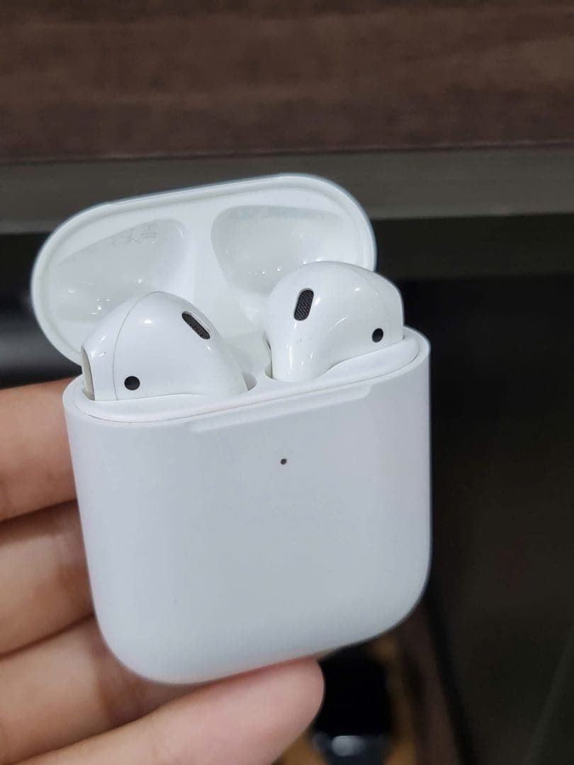 アップルairpods第二世代
