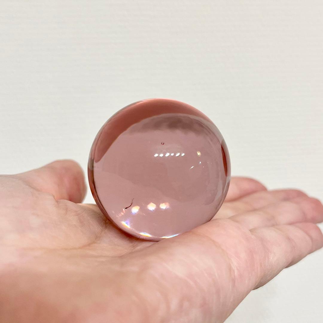 希少　ウランガラス　球体　ピンク色