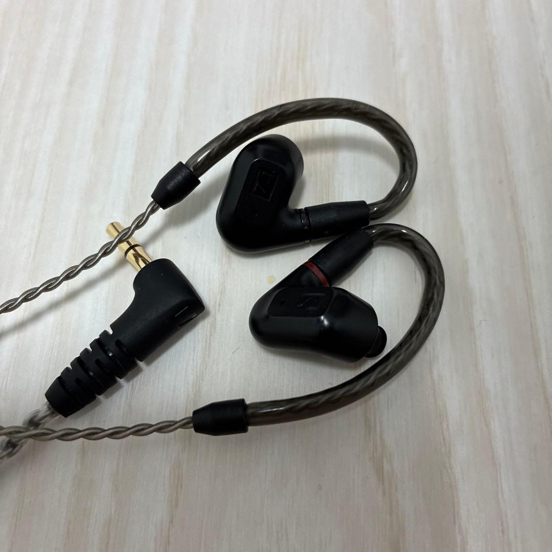 イヤホン Sennheiser IE200