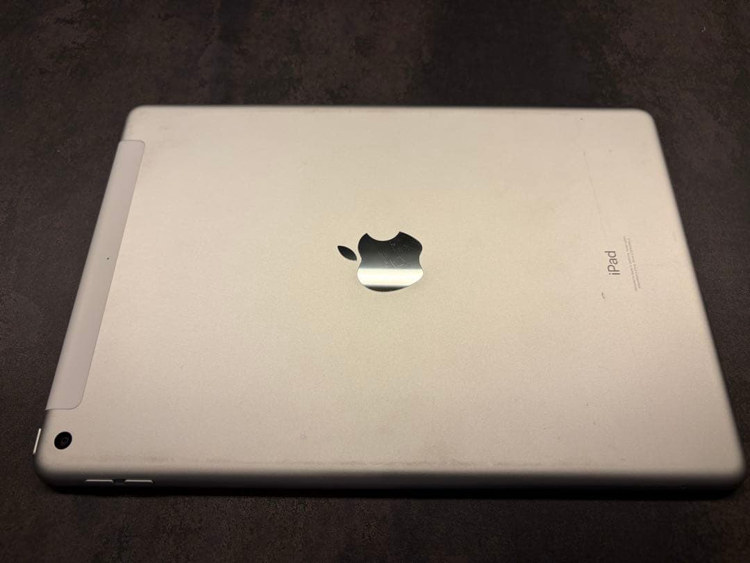 iPad 第9世代　cellular