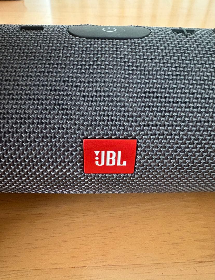 JBL Charge ワイヤレススピーカー