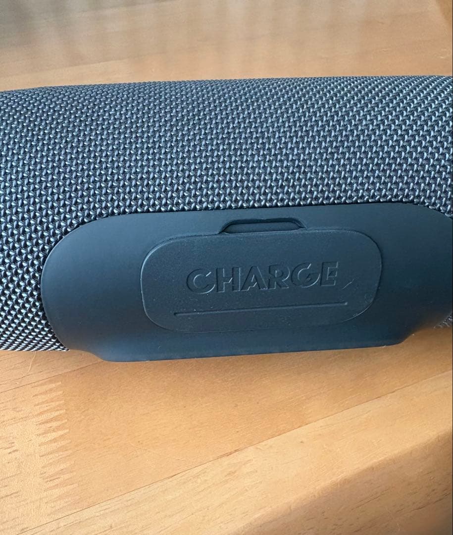 JBL Charge ワイヤレススピーカー