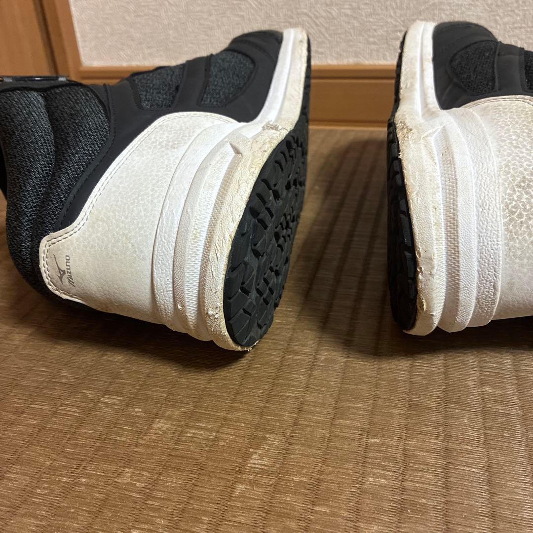 Mizuno 安全靴 ハイカット 黒/白
