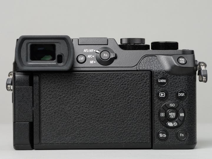 シャッター895回 Panasonic LUMIX GX8 ボディ