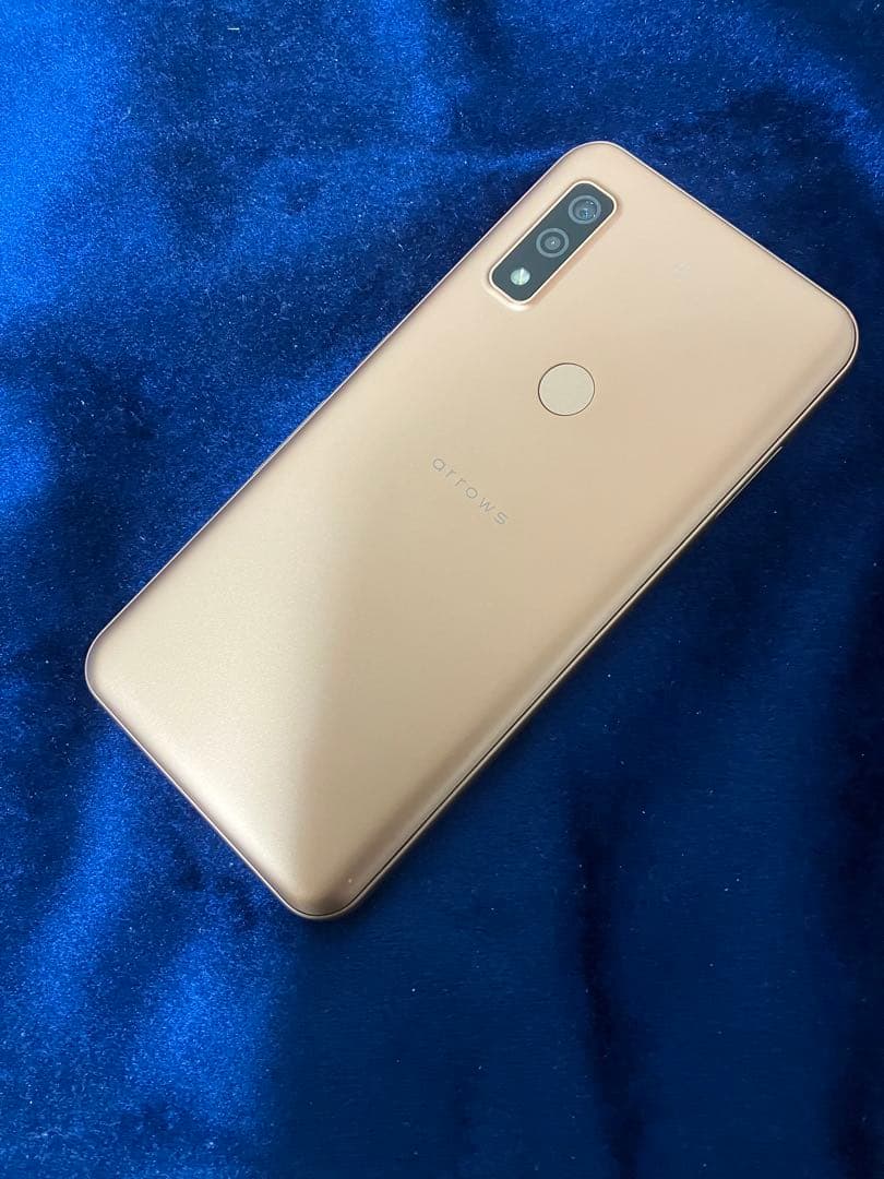 【美品】arrows We FCG01 ローズゴールド SIMフリー ケース付き