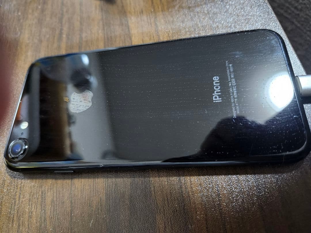 iPhone7 128GB ジェットブラック