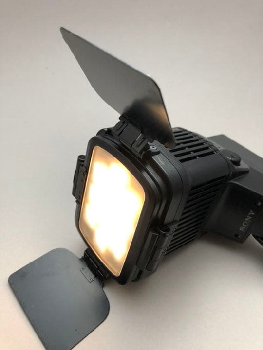 ＳＯＮＹ　ＨＶＬ-LＢＰＡ　バッテリービデオライト