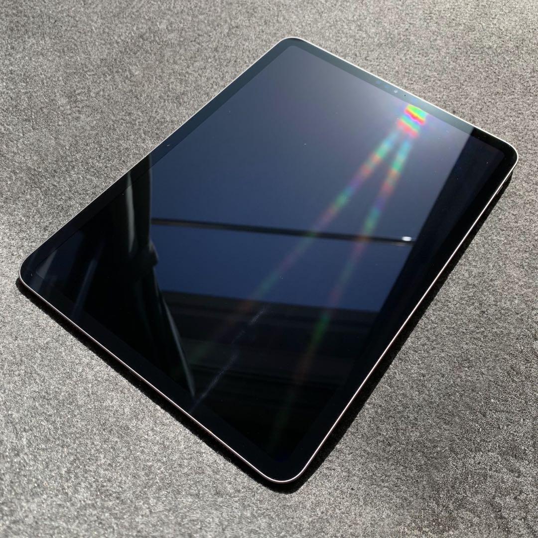iPad Pro 256GB 11インチ Smart Folio ケース付き