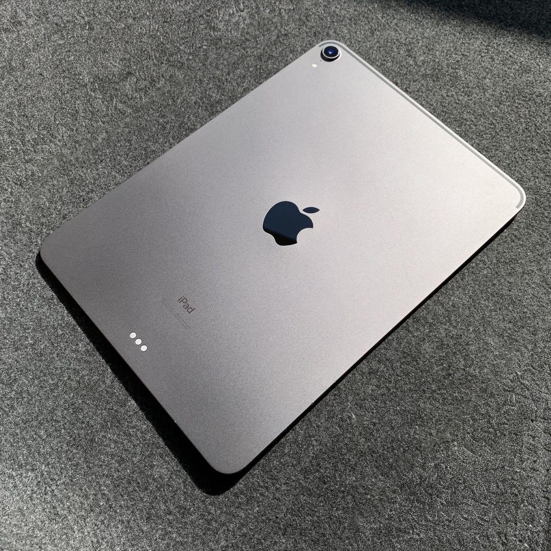 iPad Pro 256GB 11インチ Smart Folio ケース付き