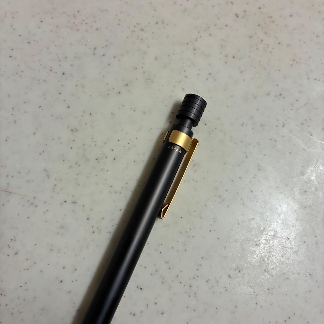 【限定】ステッドラー 925 35 0.5mm 灰色×金（チャコールゴールド）