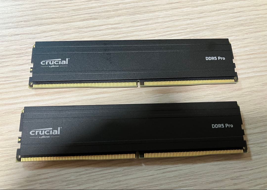Crucial DDR5 Pro 16GB×2＝32G メモリー