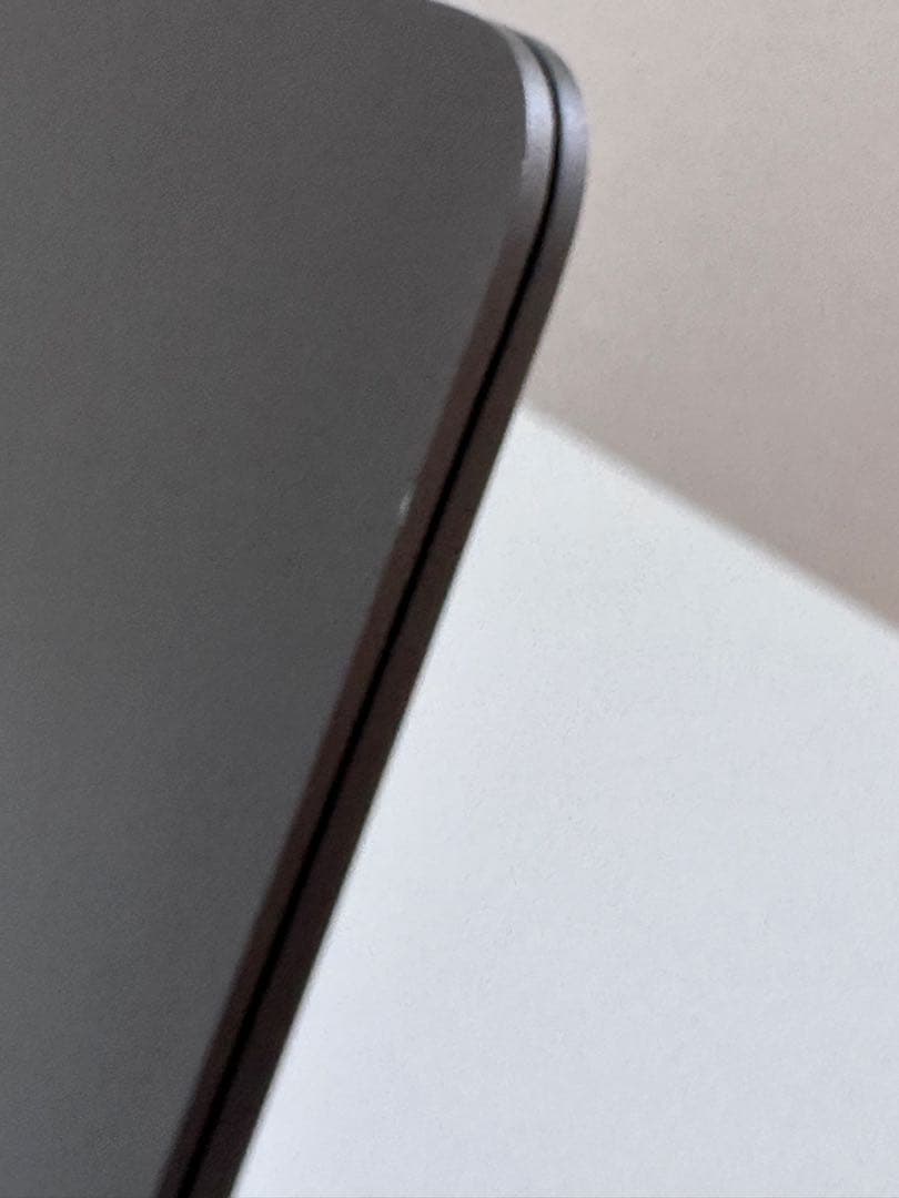 Macbook Air 13インチ M1 256GB 2020