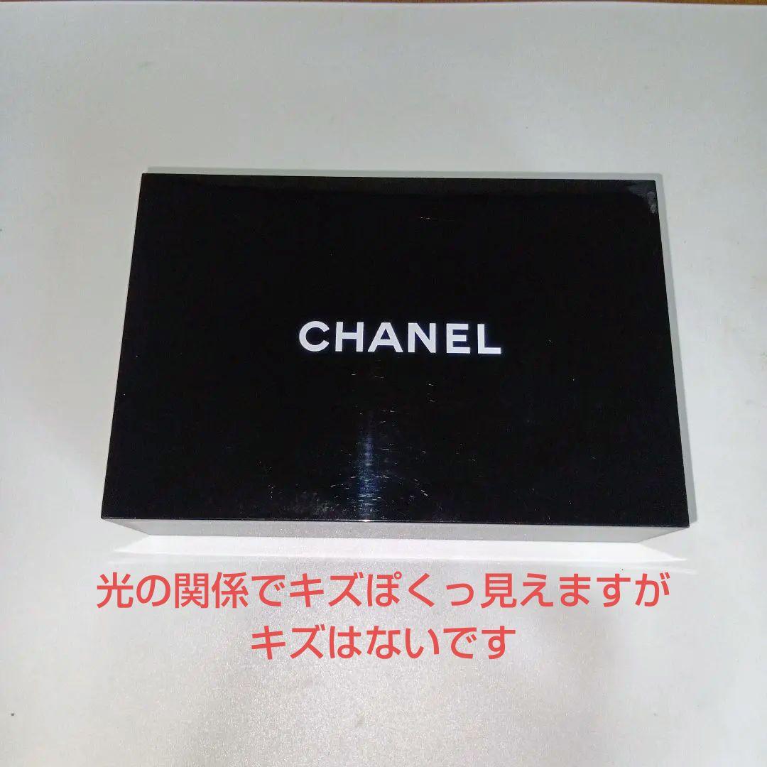 未使用に近い✨️シャネル CHANEL 蓋裏全面ミラー付き ジュエリーボックス