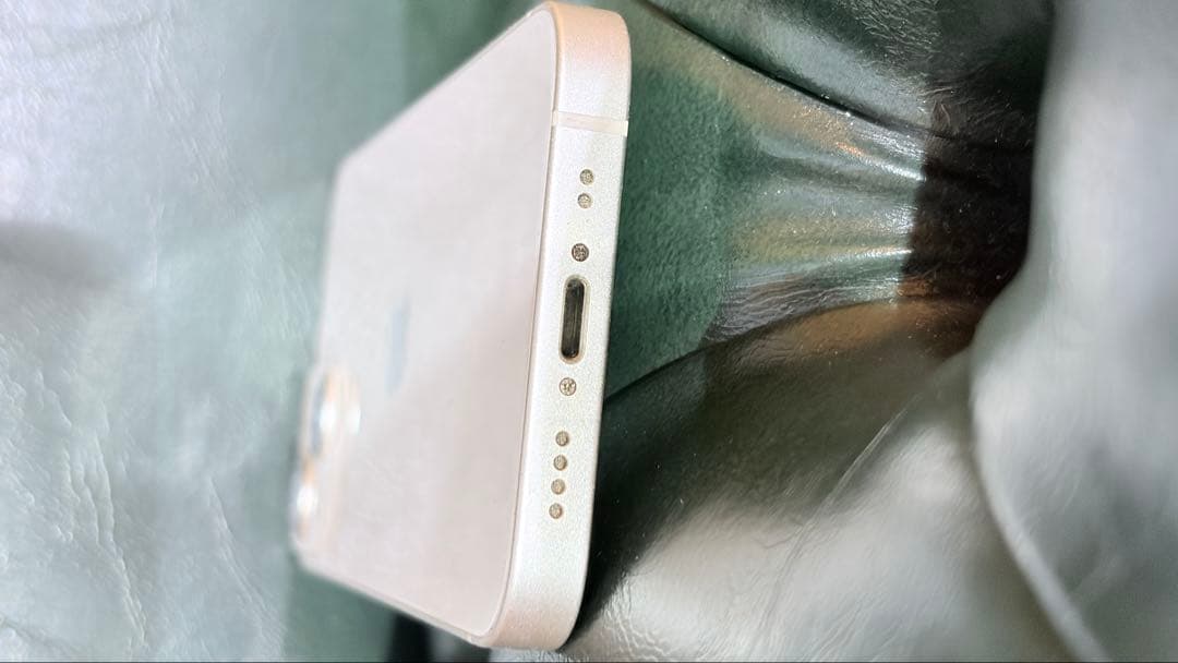 Apple iPhone 13 mini ホワイト本体