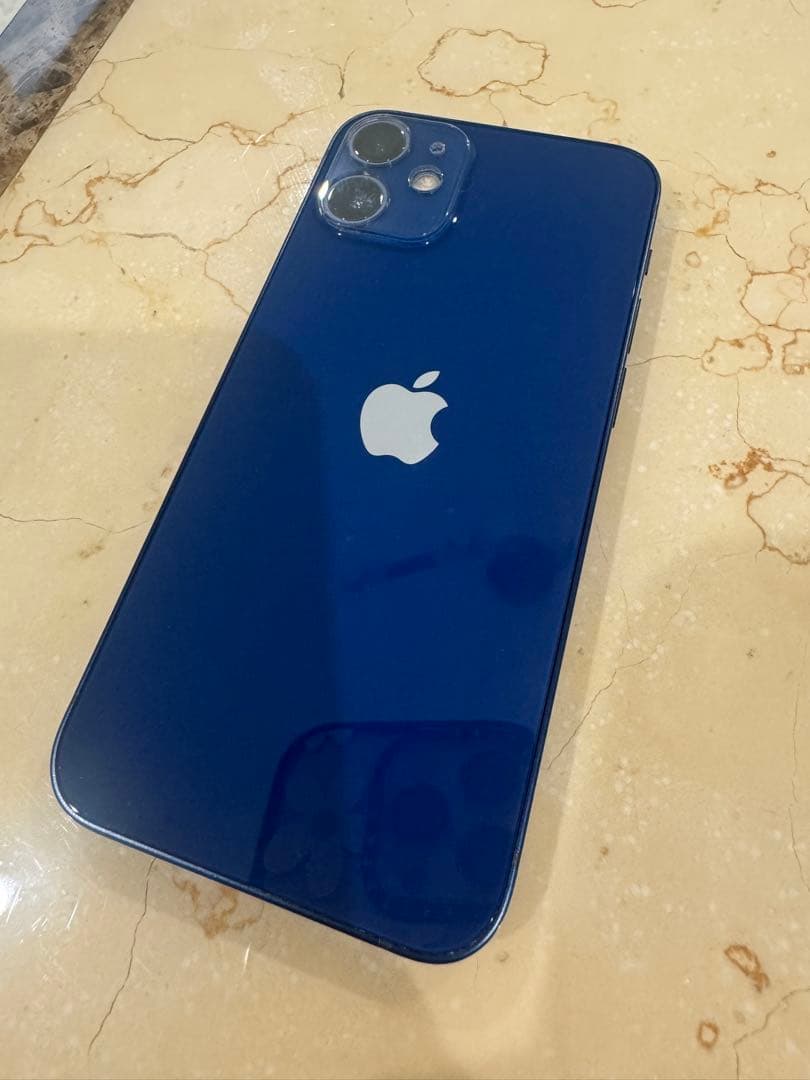 スマートフォン本体 iPhone12 mini 64gd