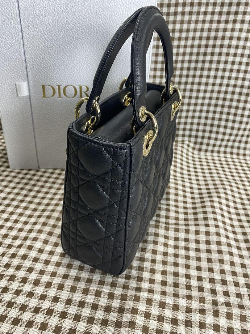 LADY スモールバッグ ショルダーバッグ
