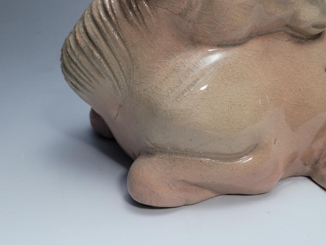 萩焼 唐津焼 中野霓林作 馬型 置物 在銘 幅約18.2cm