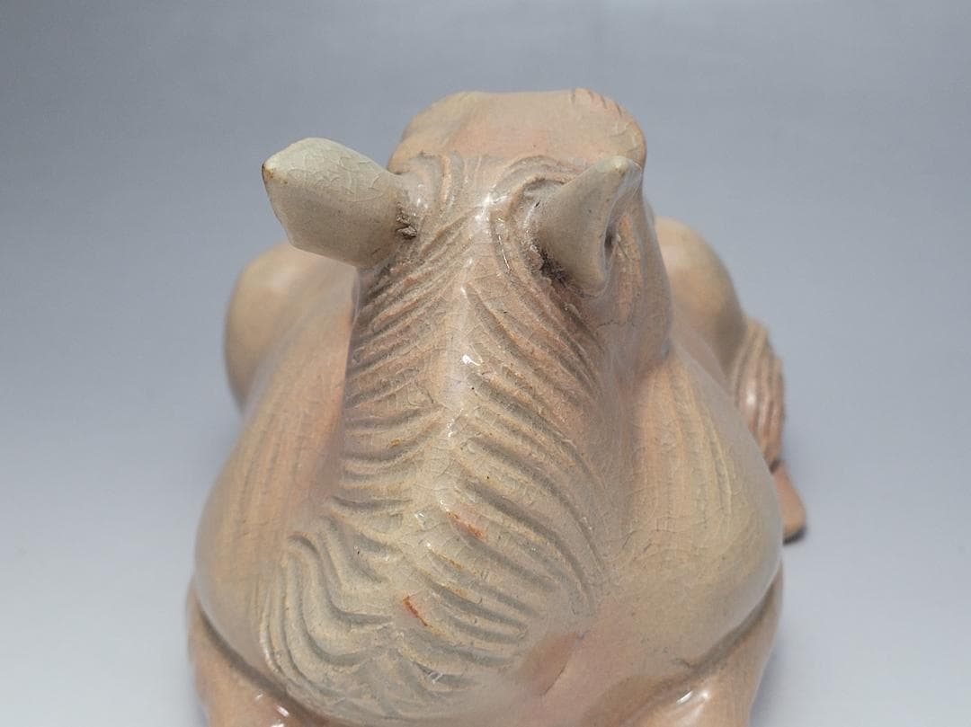 萩焼 唐津焼 中野霓林作 馬型 置物 在銘 幅約18.2cm