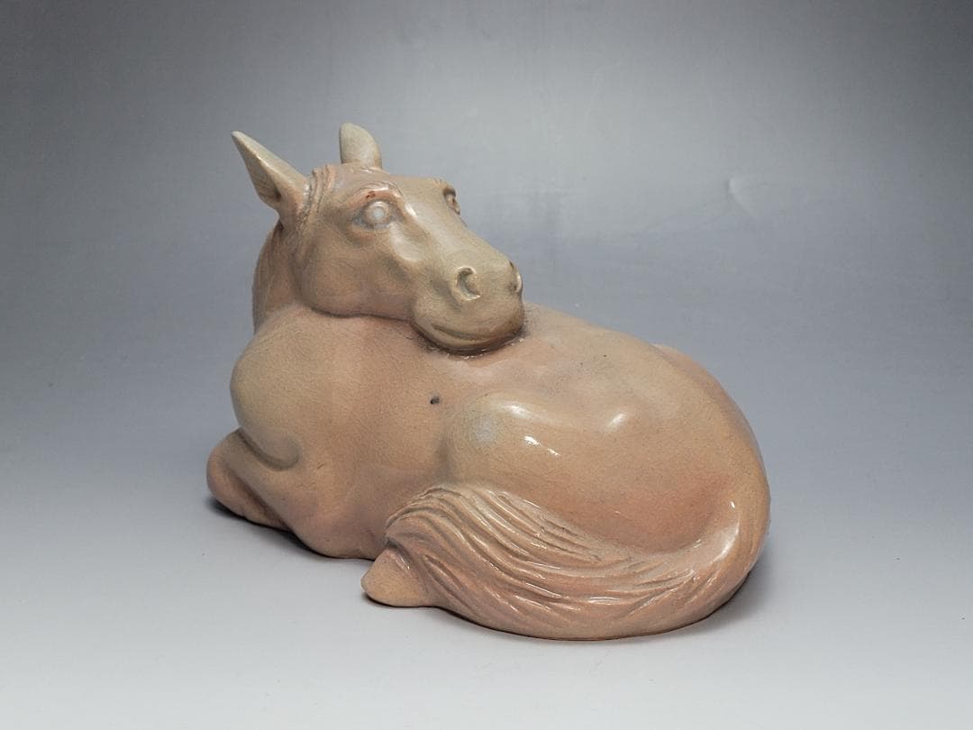 萩焼 唐津焼 中野霓林作 馬型 置物 在銘 幅約18.2cm
