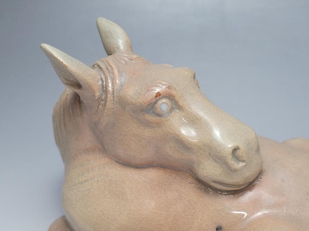 萩焼 唐津焼 中野霓林作 馬型 置物 在銘 幅約18.2cm