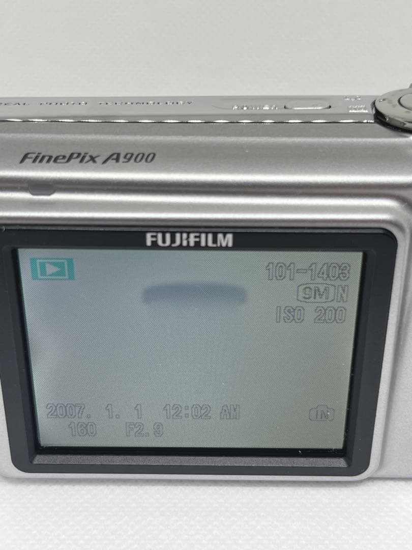 FUJIFILM FinePix A900 化粧箱付属品付き 動作確認済み