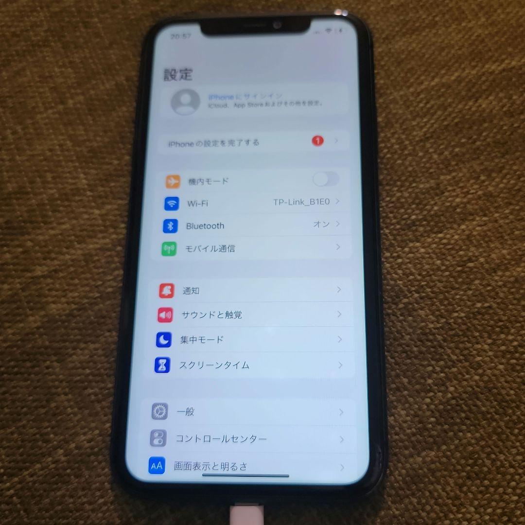 Apple iPhone 11 ブラック 64GB SIMロック