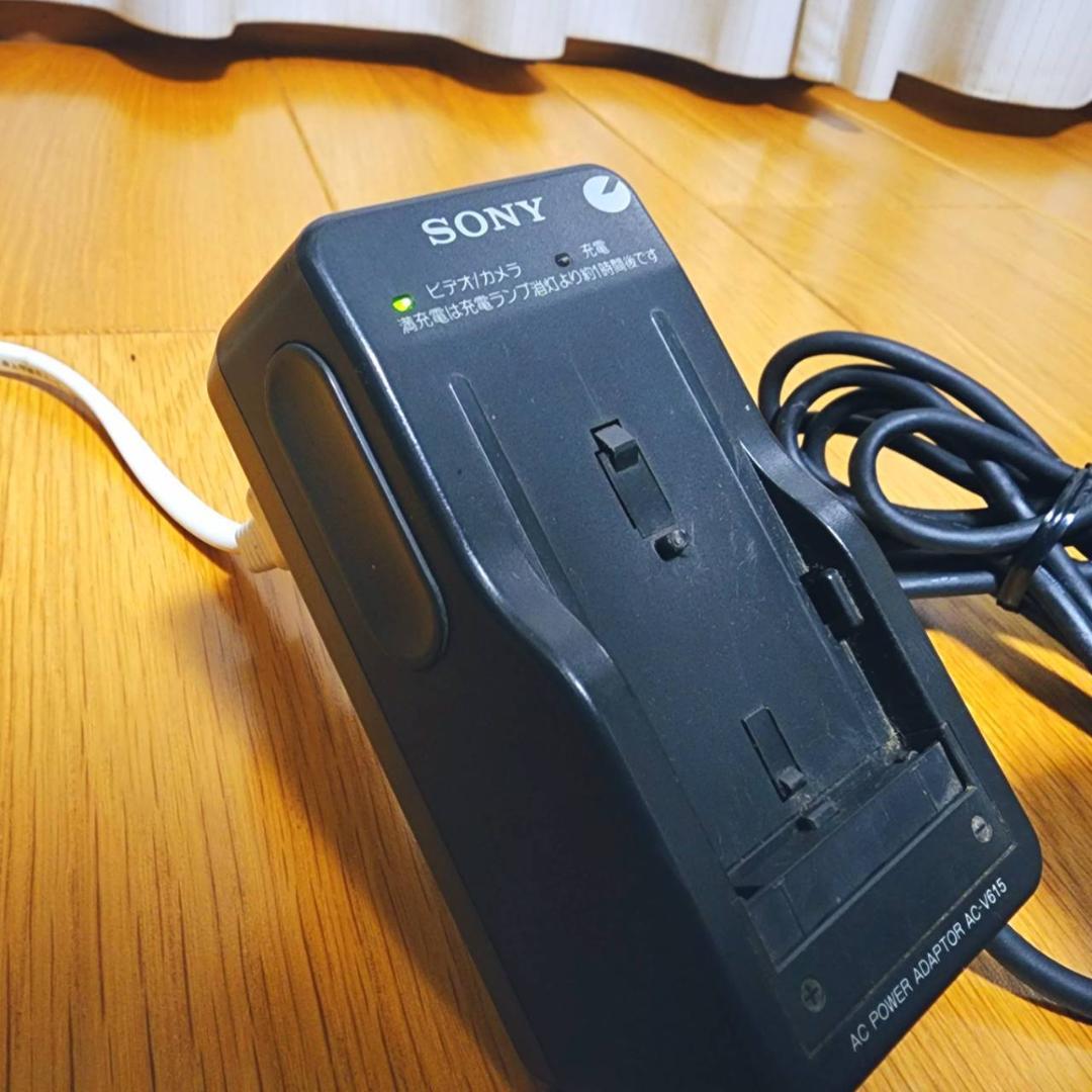 【動作確認済】SONY 高画質 8ミリ Hi8 ビデオカメラ ACアダプタセット