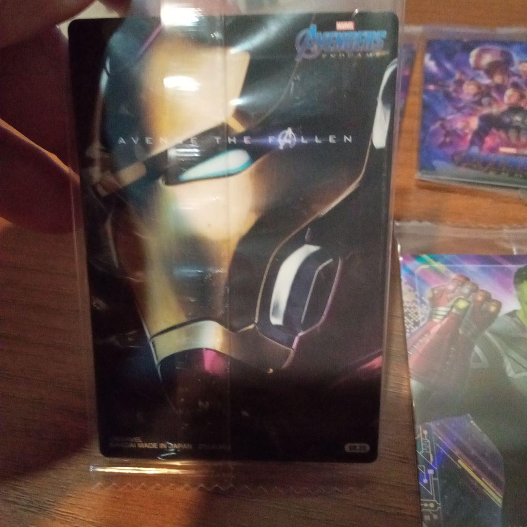 【未開封品】アベンジャーズカード　キラレア