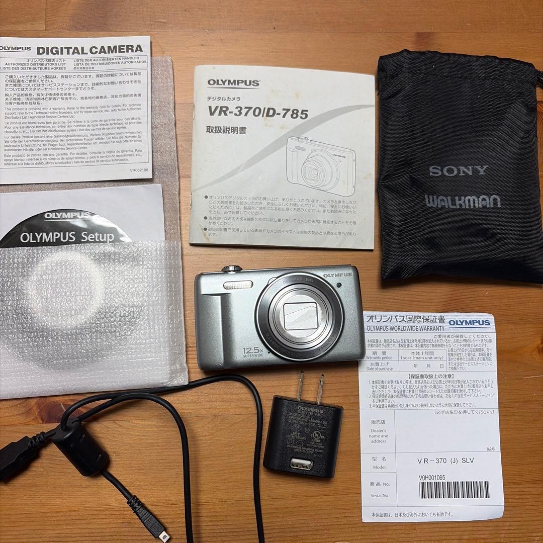 OLYMPUS VR-370コンパクトカメラ コンデジ デジカメ シルバー