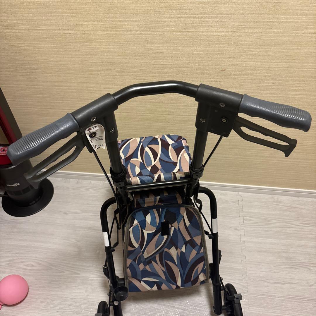 良品　島製作所　サニーウォーカーSP　シルバーカー