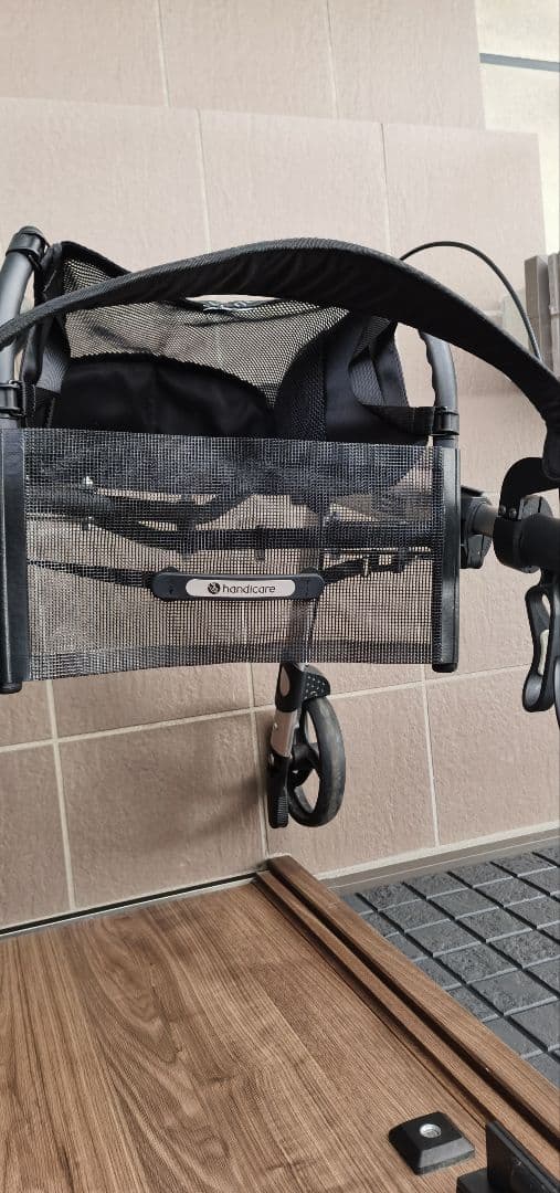 GEMINO 30 歩行器 歩行車