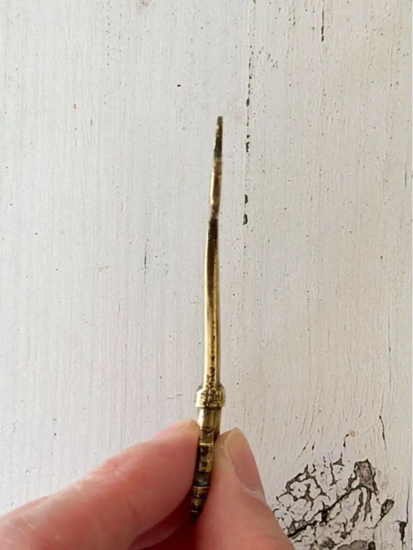 数量限定 707号室(ナナマルナナ)古鍵 真鍮メッキ　刻印 アンティークキー A