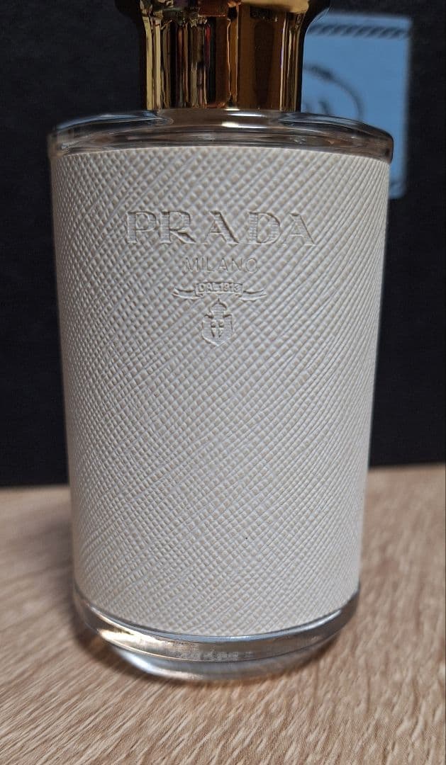 LA FEMME PRADA プラダ フェム オーデパルファム 50ml