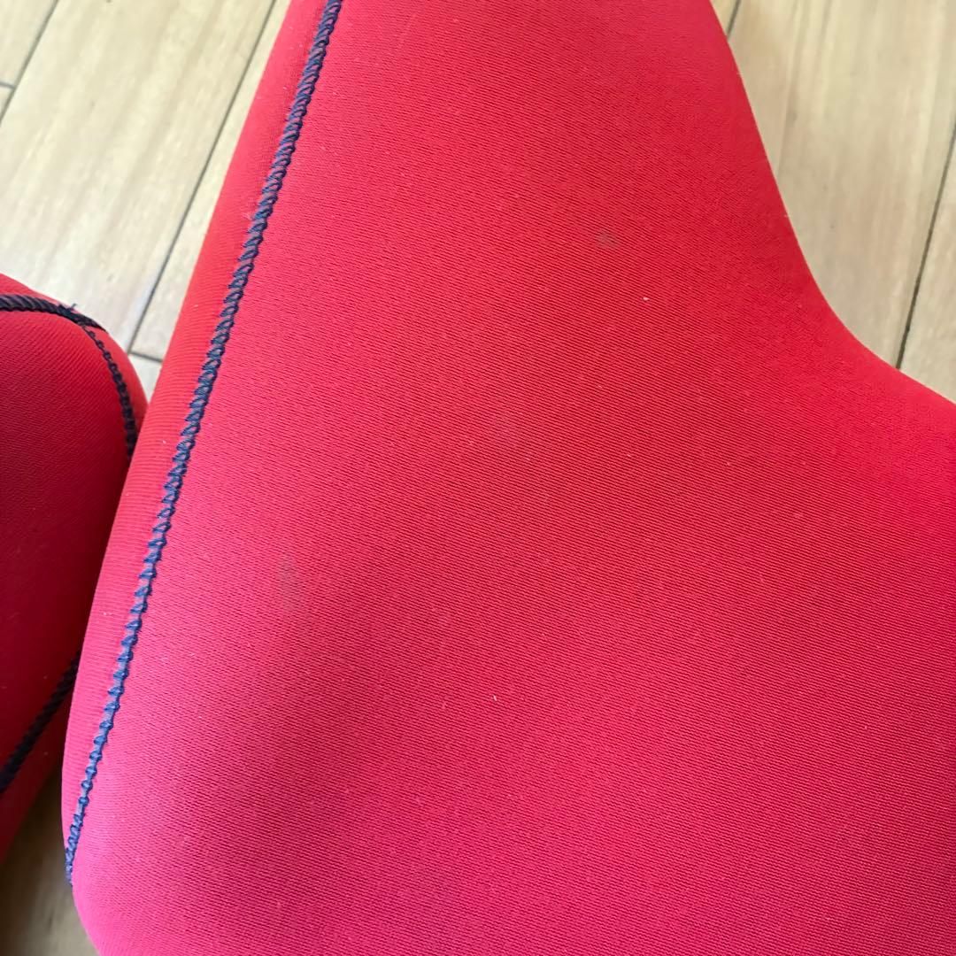 CLOZ 湯たんぽ 赤　注水口付き　足用　ブーツ