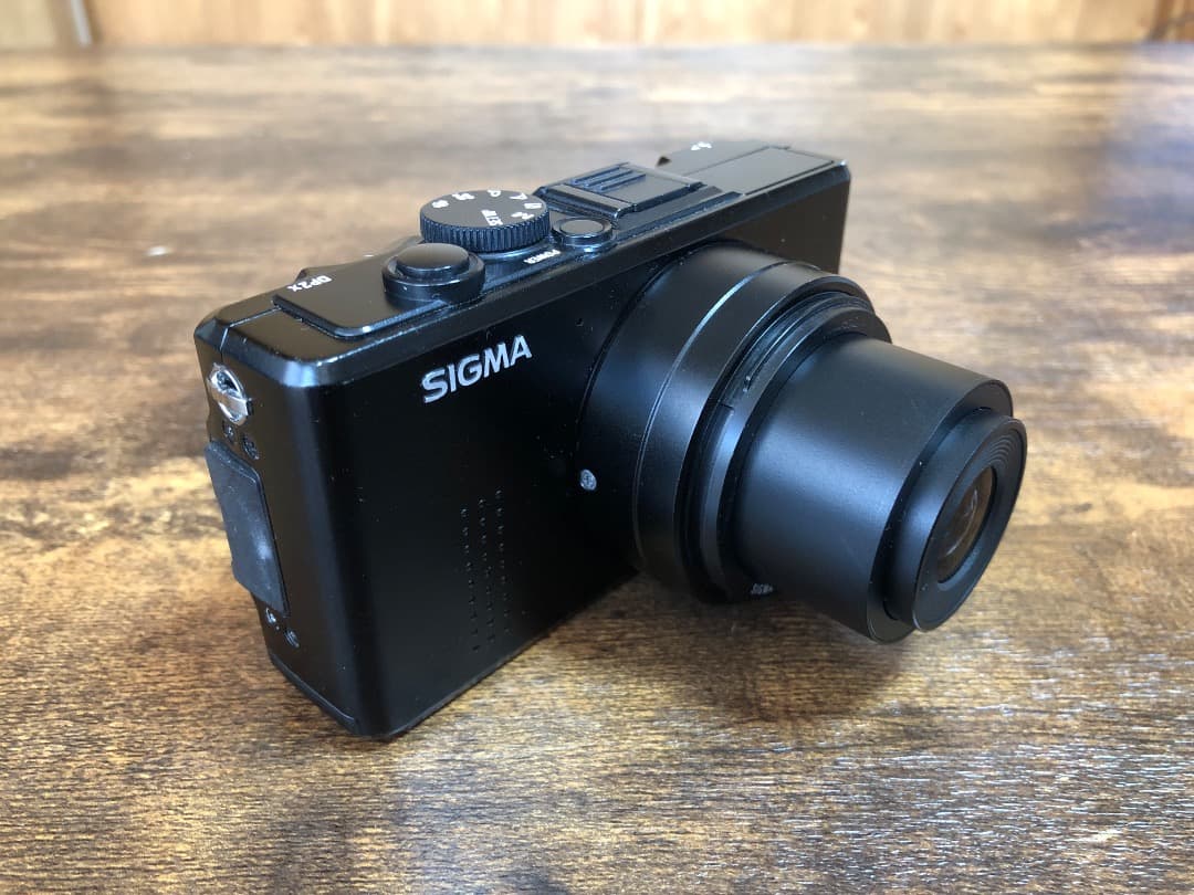 SIGMA DP2x シグマ Foveon センサー搭載デジタルカメラ