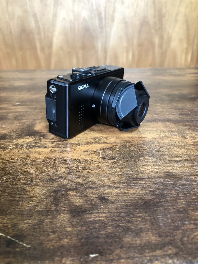 SIGMA DP2x シグマ Foveon センサー搭載デジタルカメラ