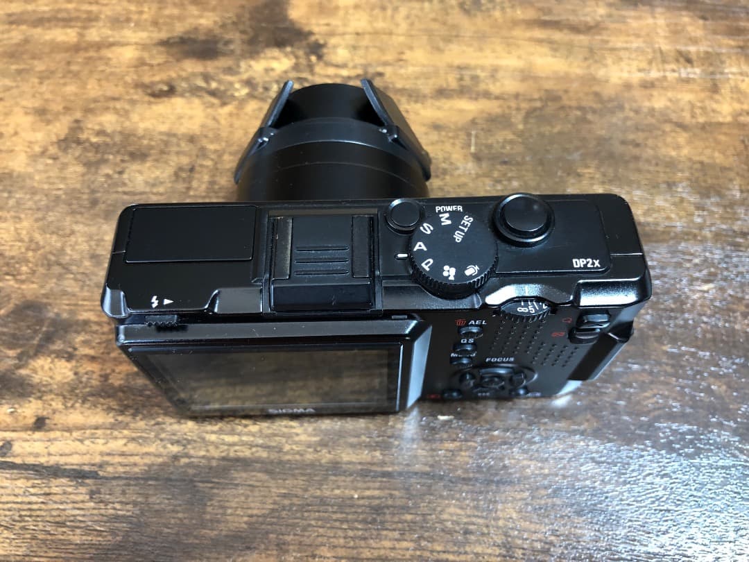 SIGMA DP2x シグマ Foveon センサー搭載デジタルカメラ