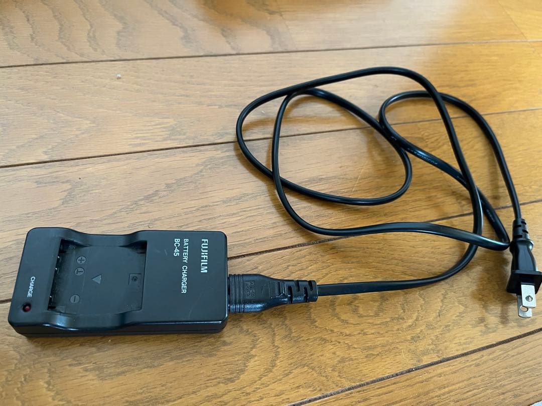 FUJIFILM FinePix Z250fd ホワイト デコ模様