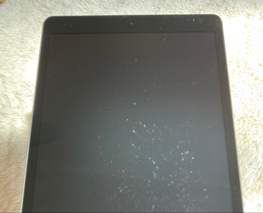 【完動品】iPad 第9世代 64GB 【すぐ発送】【付属品】
