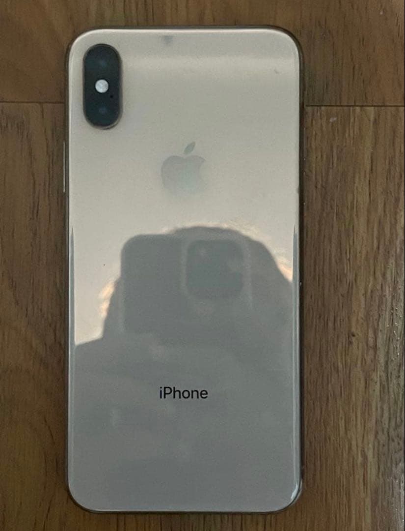 iPhone X ゴールド
