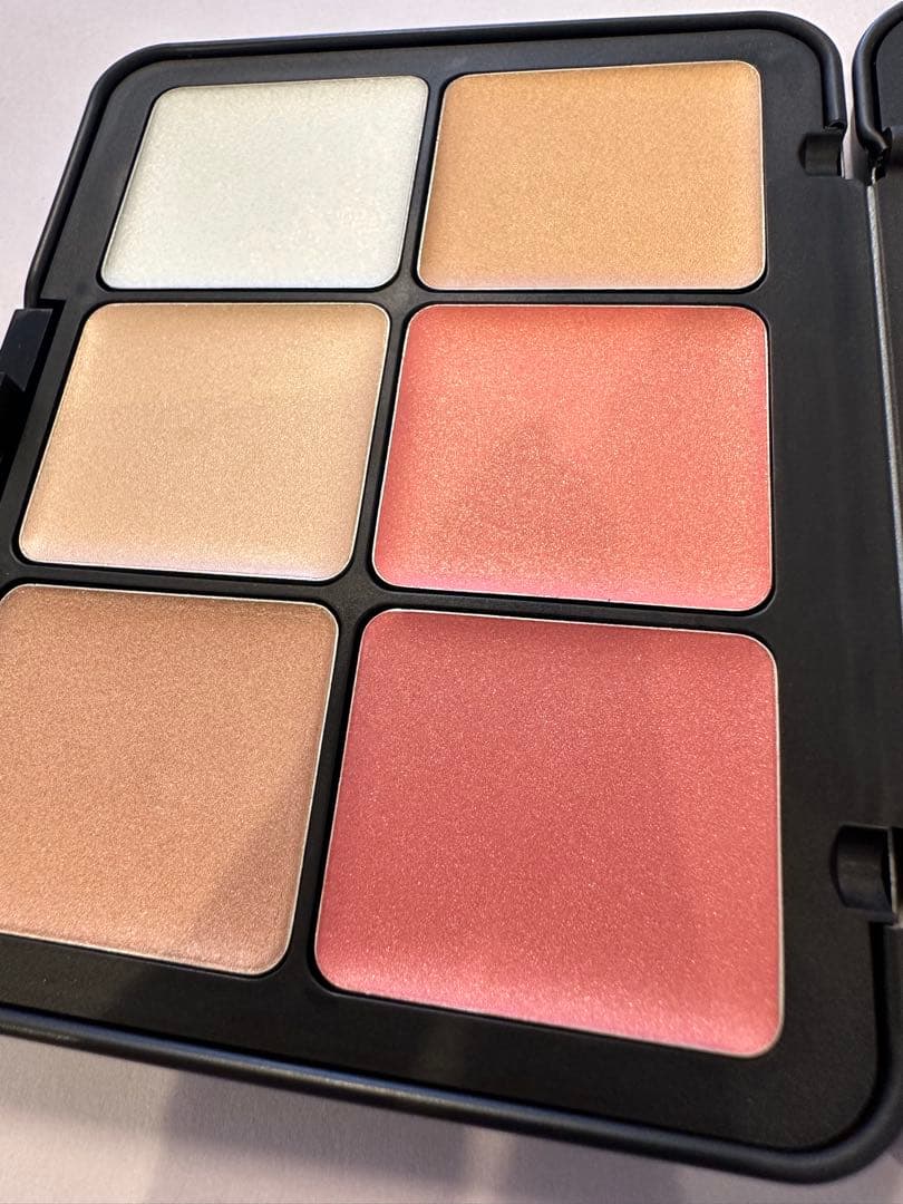 MAKE UP FOR EVER クリームパレット