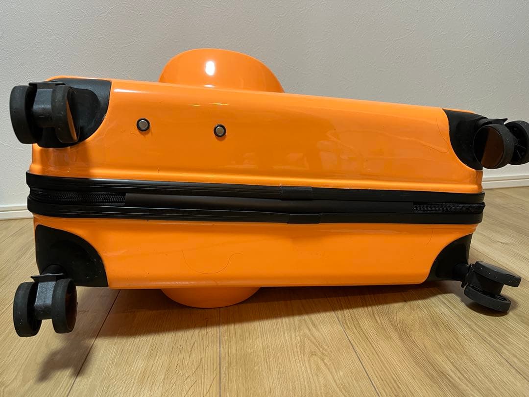 子どもが乗れる　キャリーケース ノリッコ　オレンジ